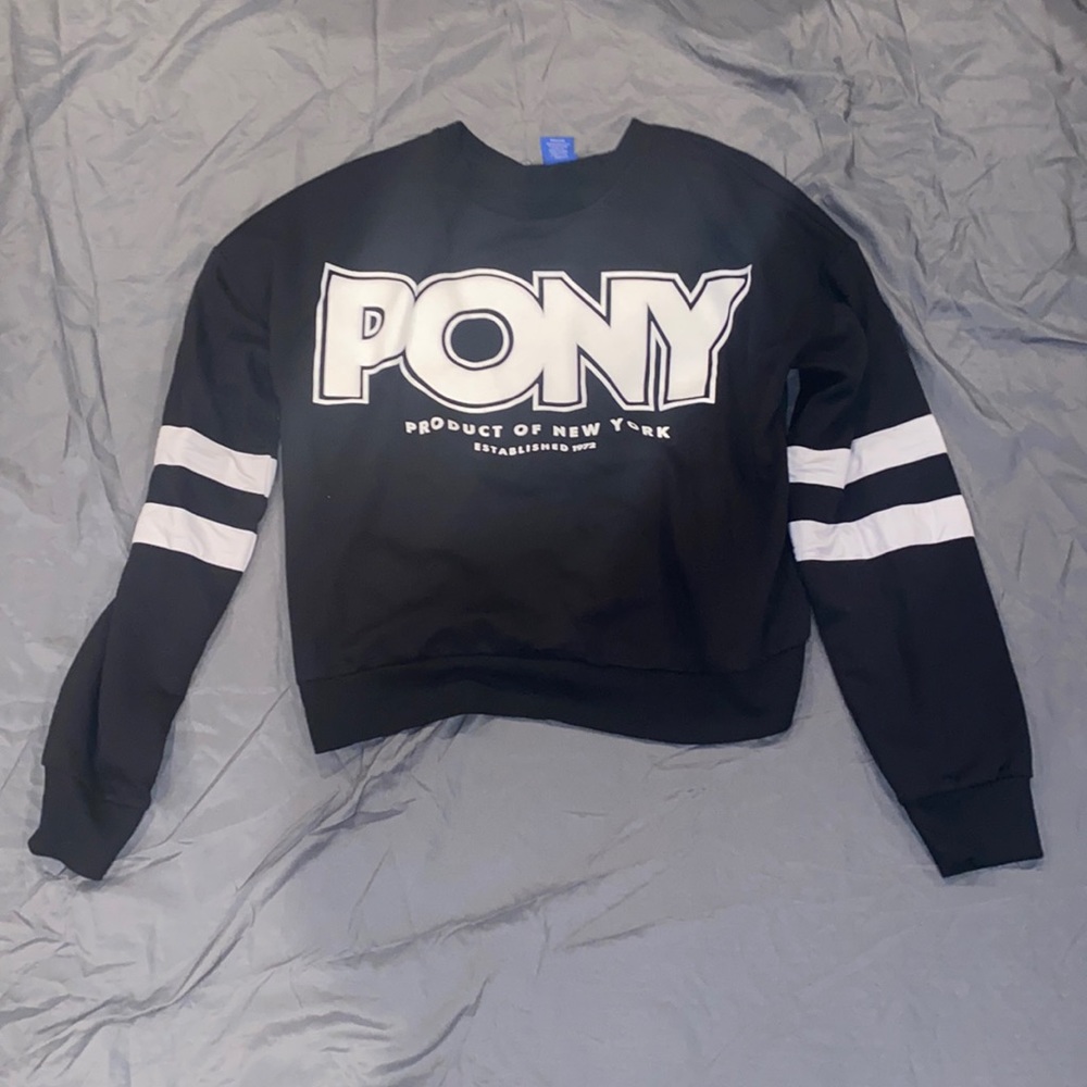 Pony Pullover